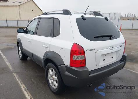 2005 Hyundai Tucson Gls/Lx from USA, damaged, VIN KM8JN12D85U135699